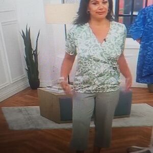 AndyBody printed short sleeve Faux wrap woven Top XL